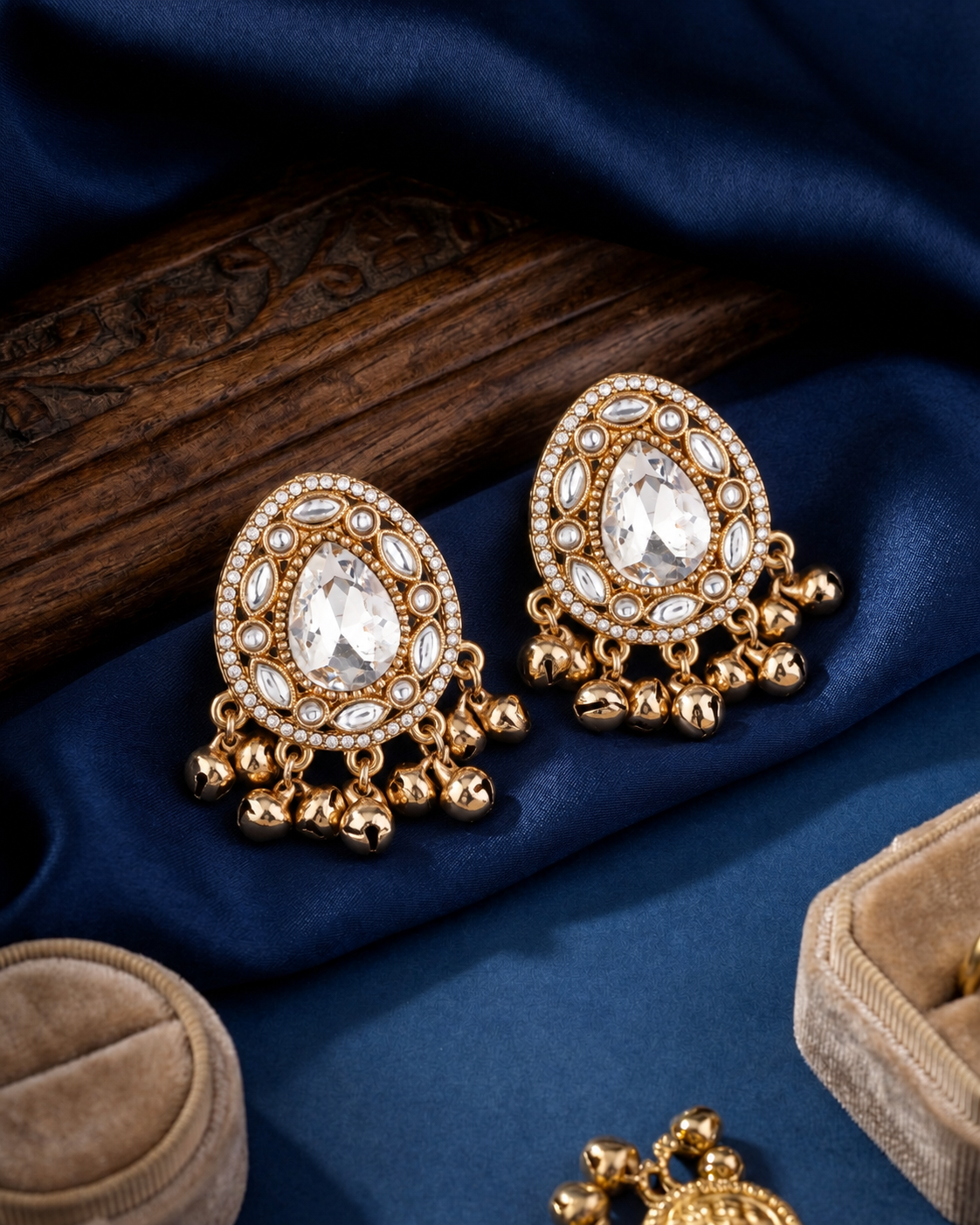 White Rukhsana Kashmiri Look Ghunghru Earring