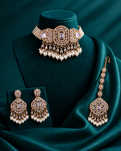 Pearl Yutika Kundan Necklace Set With Earring and Mangteeka