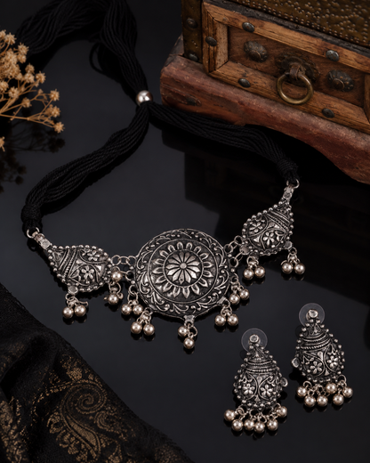 Silver Inaya Oxidised Necklace & Earrings Set