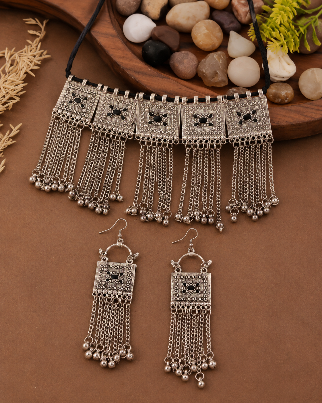 Silver Samaira Oxidised Necklace & Earrings Set