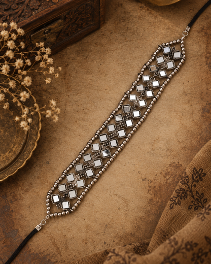 Silver Pranavi Oxidised Necklace