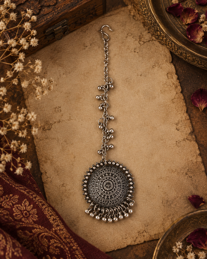 Silver Devansh Oxidised Mang Teeka