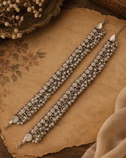 Silver Nirvaan Oxidised Payal