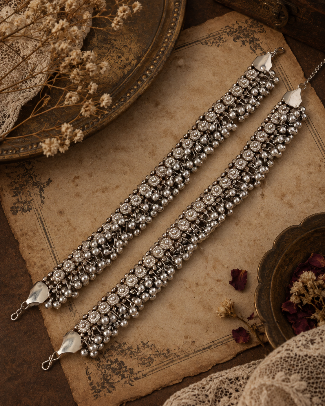 Silver Nirvaan Oxidised Payal