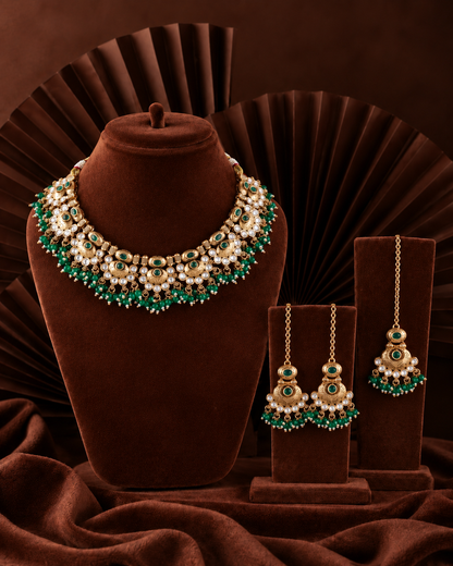 Green Amrapali Rajwada Necklace Set with Earring and Teeka
