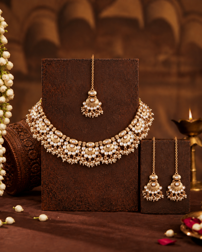 Gold Amrapali Rajwada Necklace Set with Earring and Teeka
