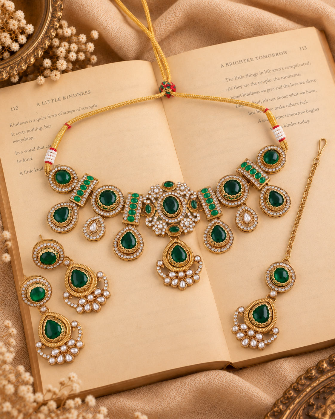 Emerald Taanika Premium Sabya Inspired Necklace Set with Earring & Teeka