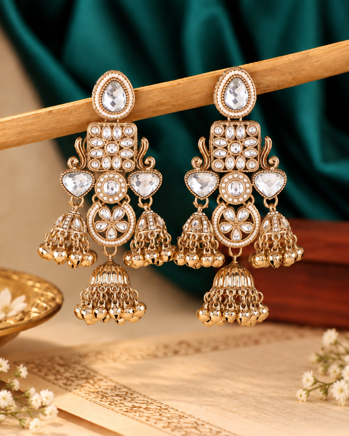 White Siyana Designer Jumki Earring