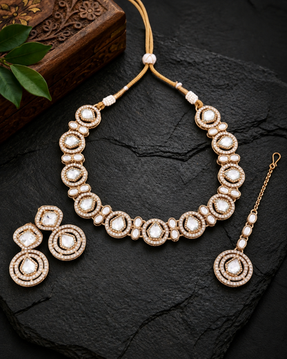 White Sairee Polki Dupe Necklace with Earring and Teeka