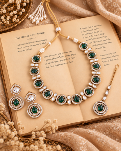 Emerald Sairee Polki Dupe Necklace with Earring and Teeka