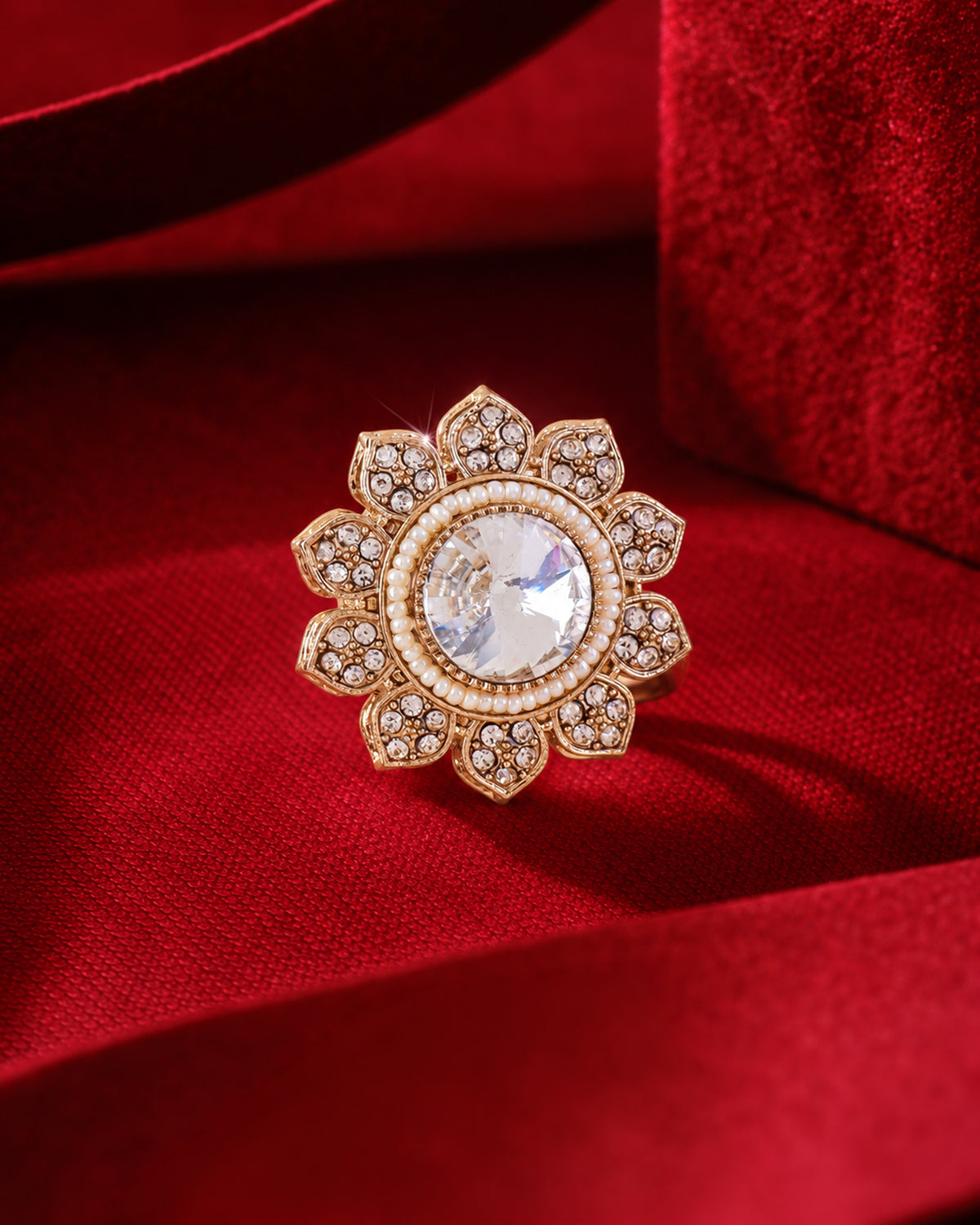 White Aashrita Ethnic Ring