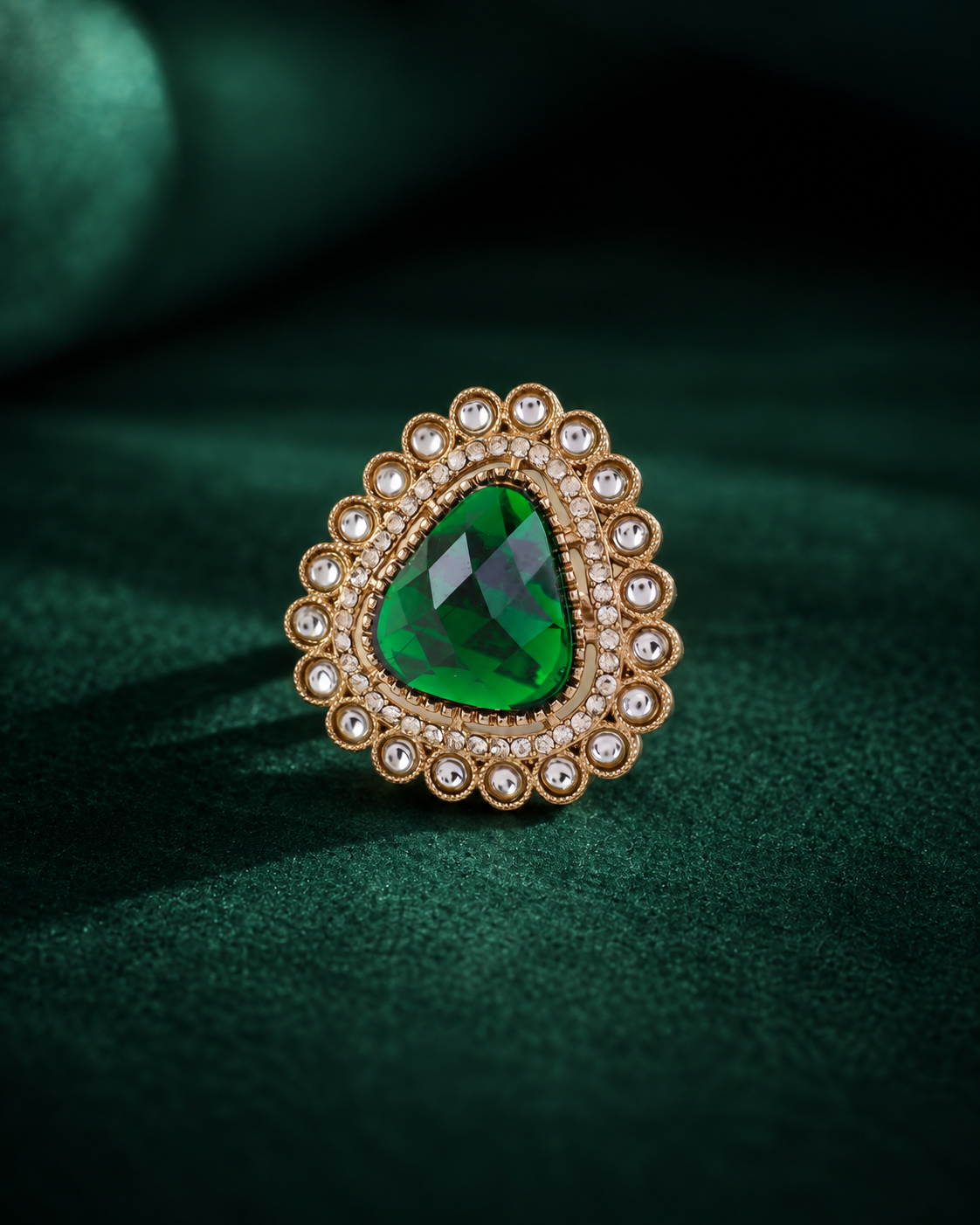 Green Kanishi Ethnic Ring