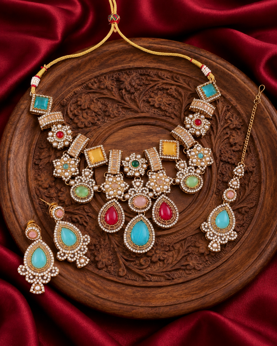 Namisha Premium Sabya Inspired Necklace Set with Earring & Teeka