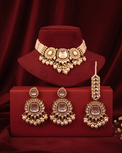 Pearl Sharvika Premium Necklace with Earring and Teeka