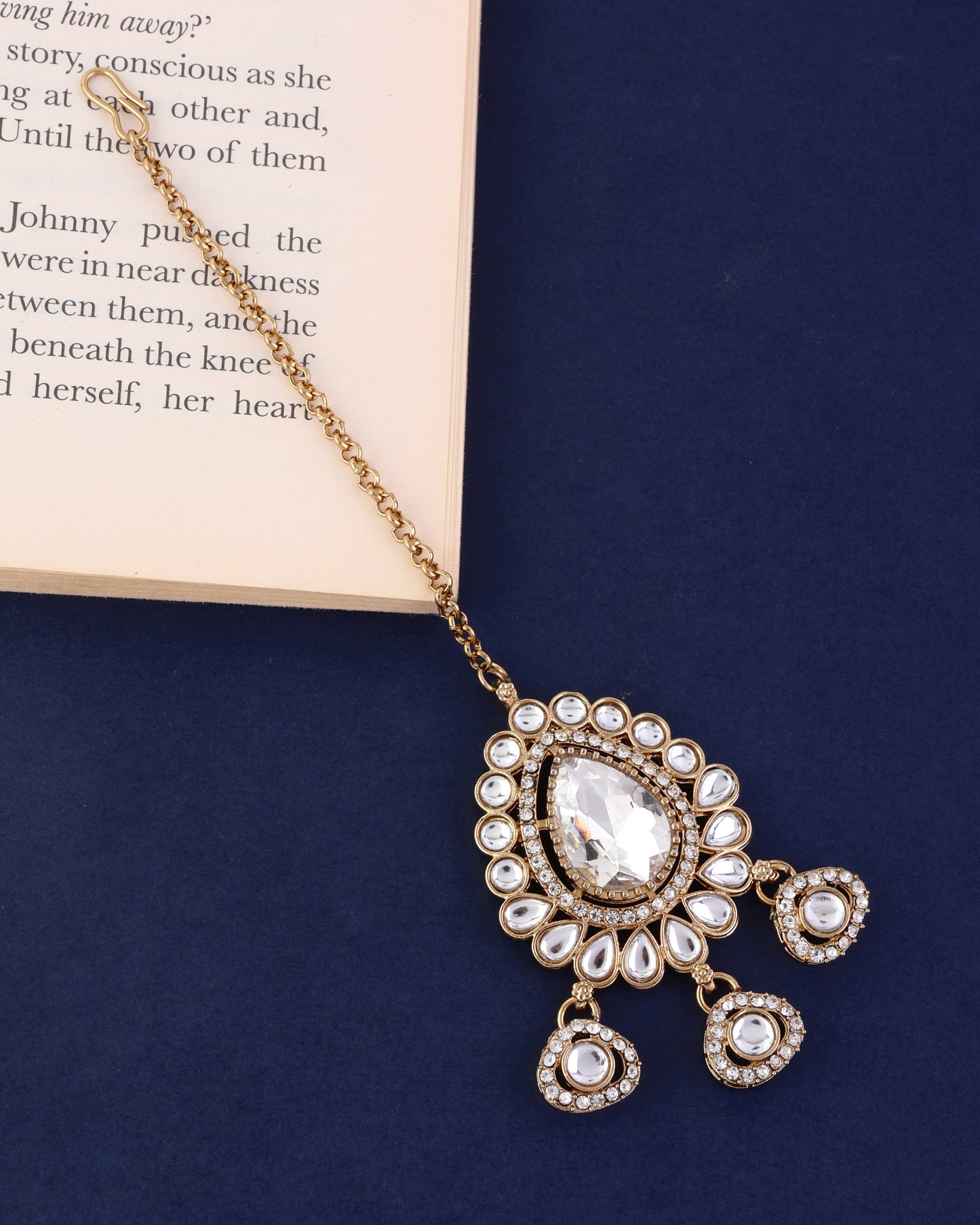 Gurveer Premium Zircone Kundan Pearl Mangteeka