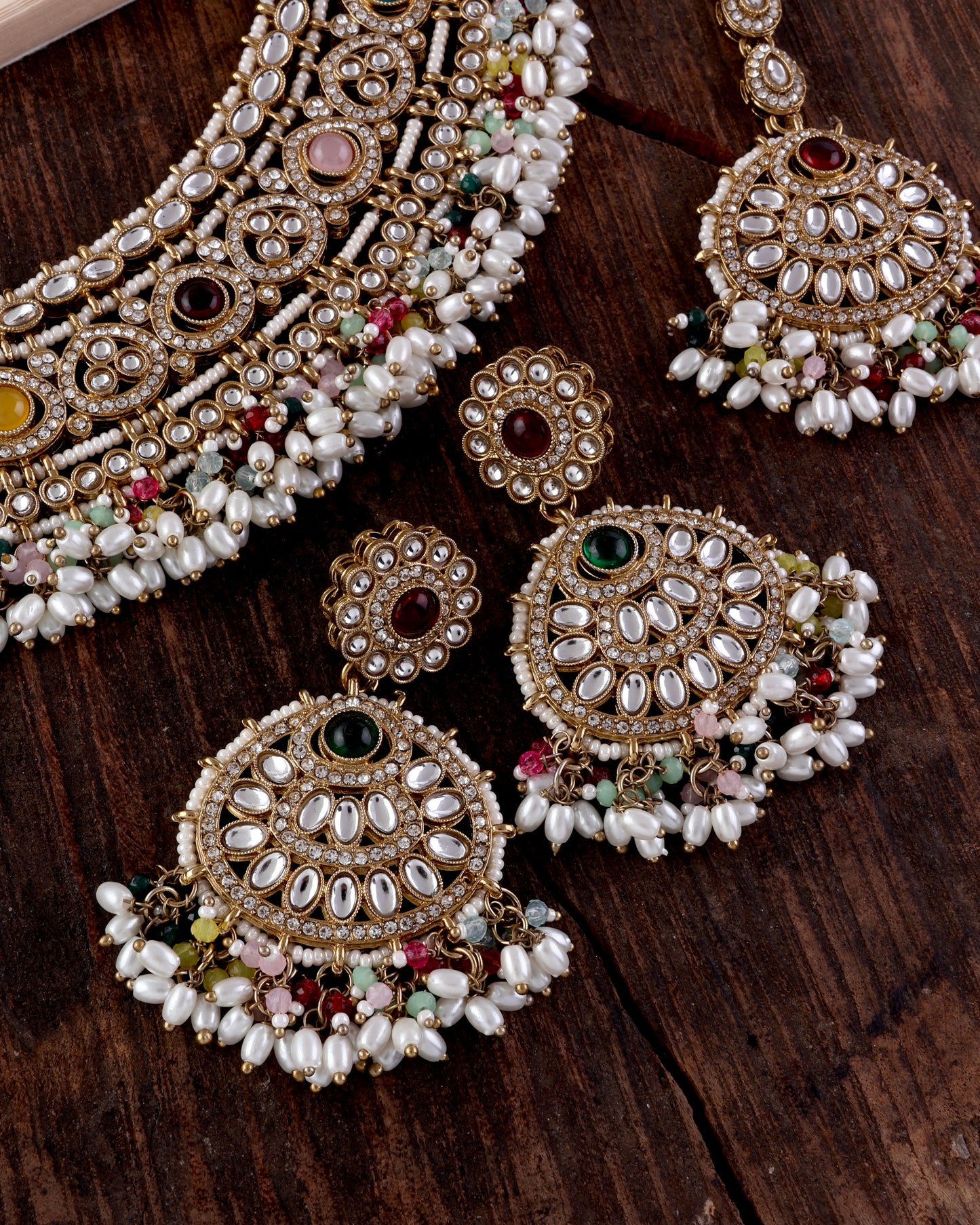 Manveer Punjabi Necklace Set with Earring and Teeka