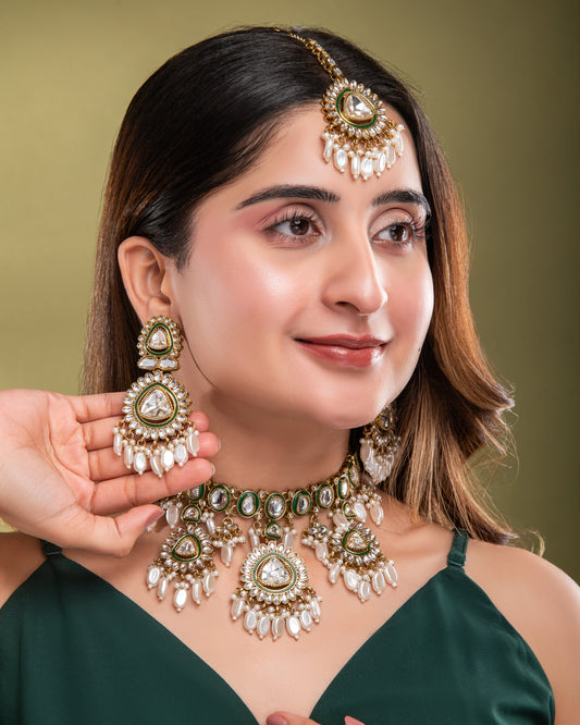 Rameeqa Designer Necklace Set with Earring and Mangteeka