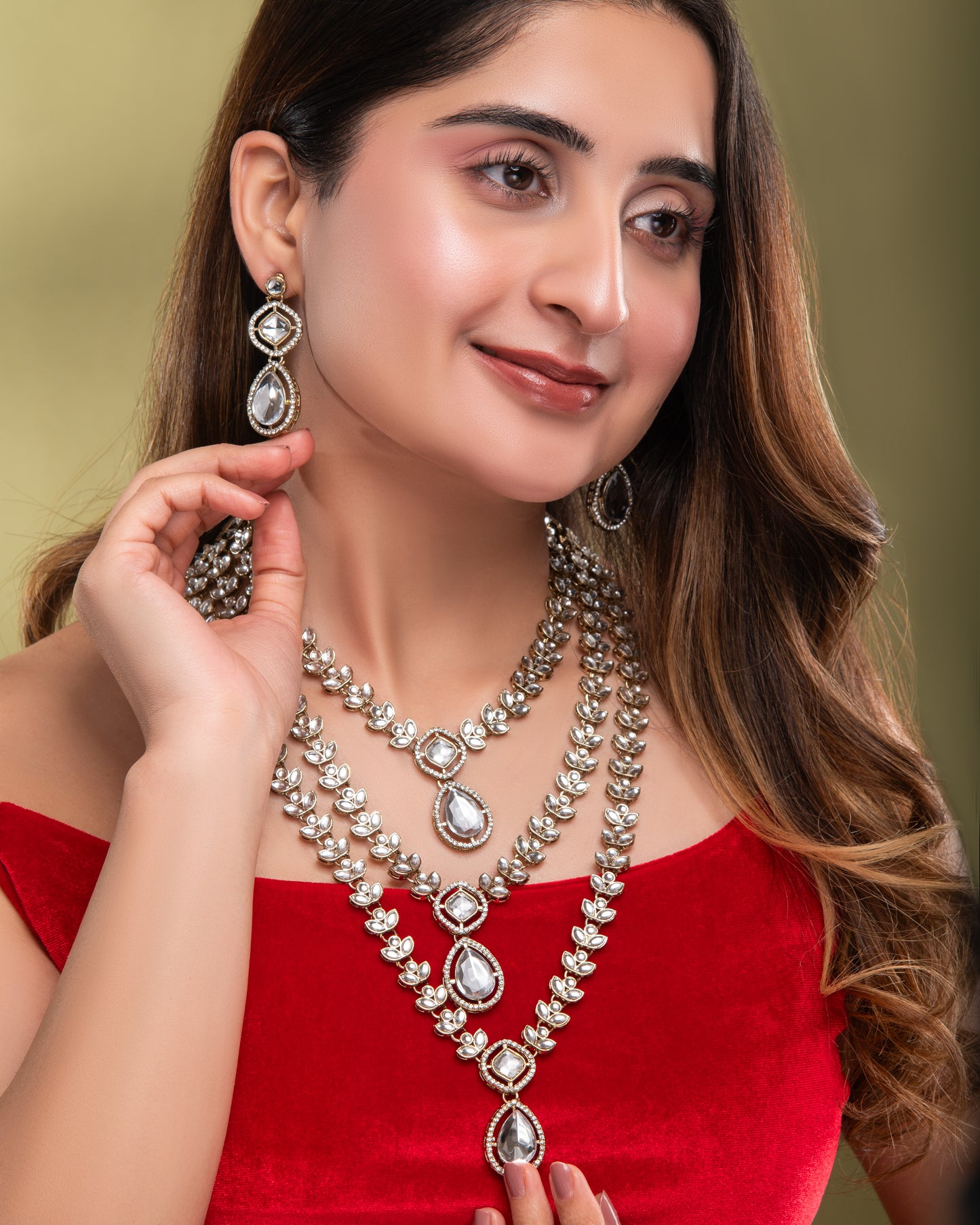 Silver Nairika Layered Kundan Necklace with Earrings