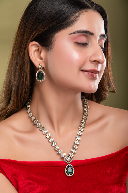 Green Yarvi Premium Kundan Necklace With Earrings