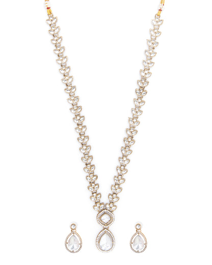 White Yarvi Premium Kundan Necklace With Earrings