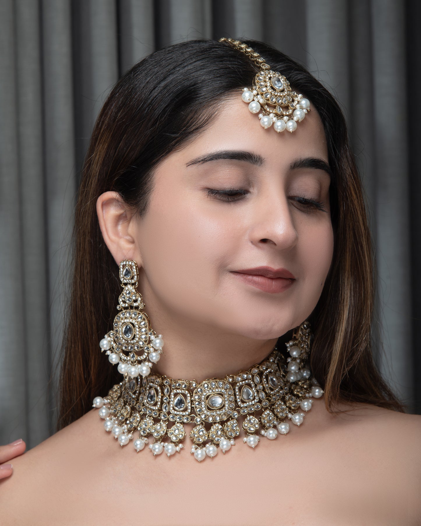 Pearl Upneet Premium Polki Dupe Necklace with Earring and Teeka
