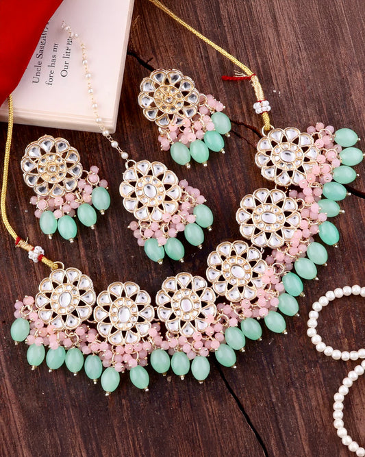 Pastel Yuvraj Choker Necklace Set with Earring and Teeka