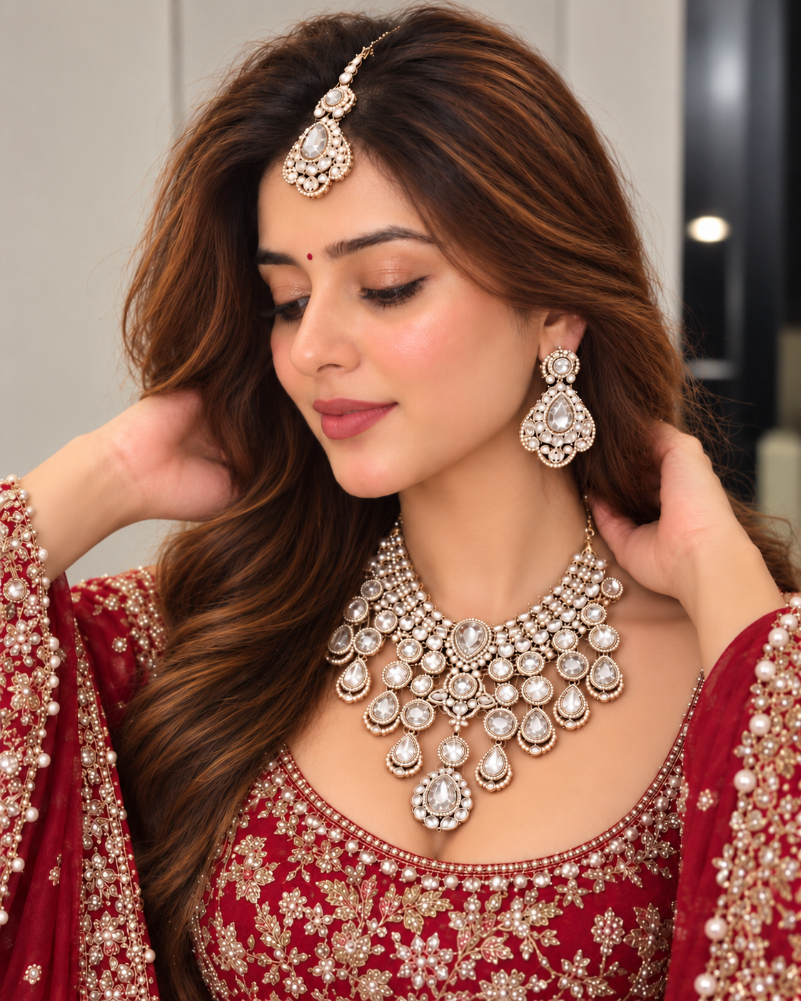 White Nimishu Premium Polki Dupe Necklace Set with Earring & Mangteeka