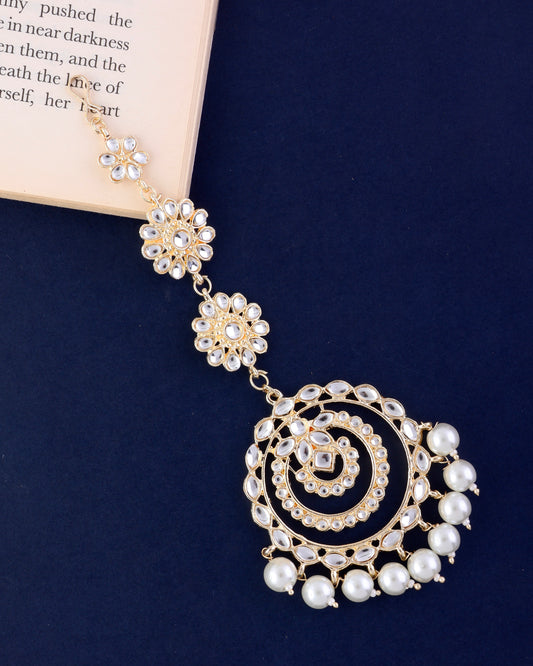Gold Shyra Kundan Pearl Mangteeka