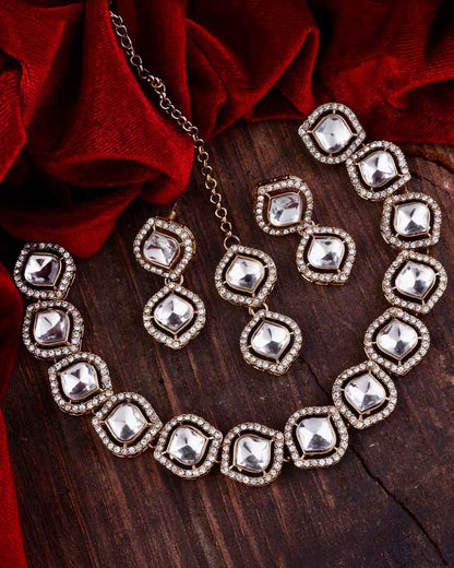 Vihana Polki Dupe Necklace with Earring and Teeka