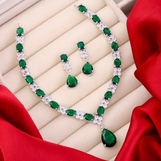 Emerald Eliana AD Necklace Set