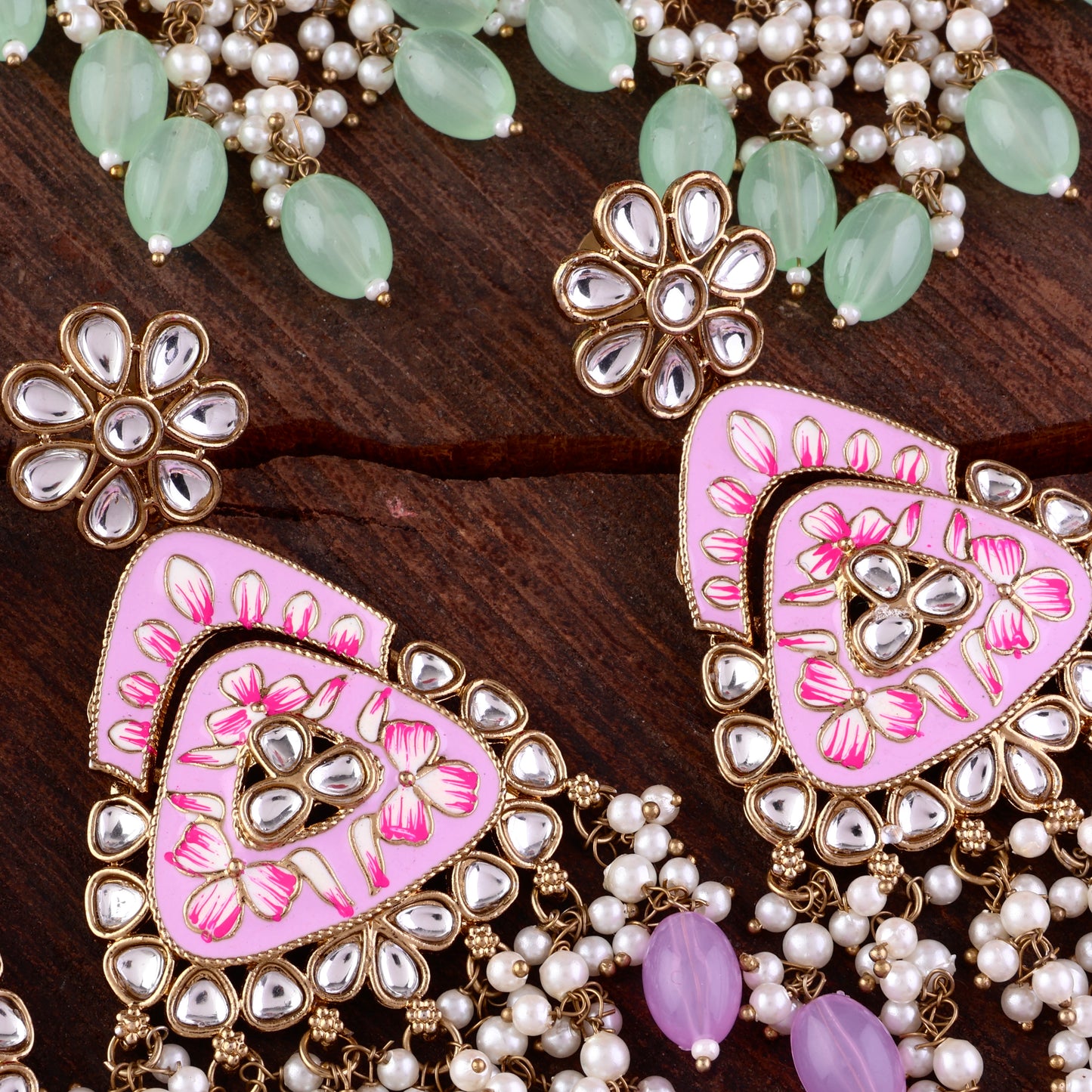 Lilac Vaidehi Meenkari Kundan Earring