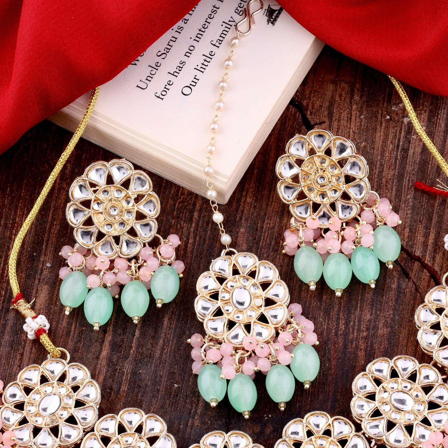 Pastel Yuvraj Choker Necklace Set with Earring and Teeka