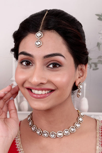 Vihana Polki Dupe Necklace with Earring and Teeka