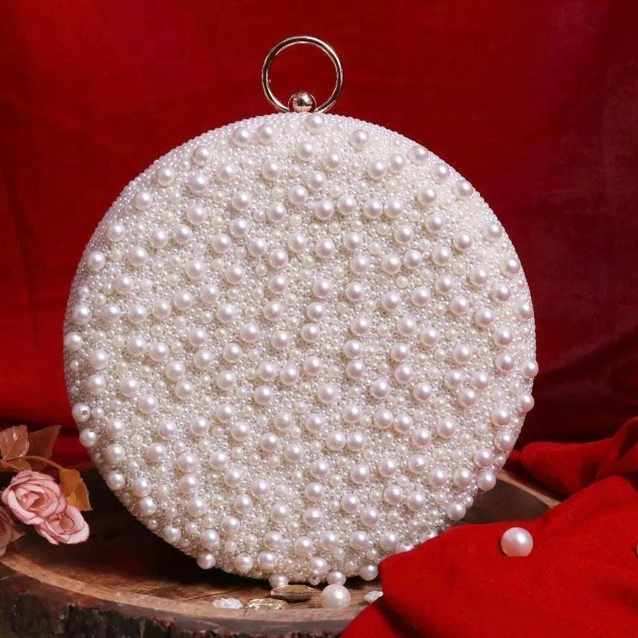 Meera Pearl Clutch – Round