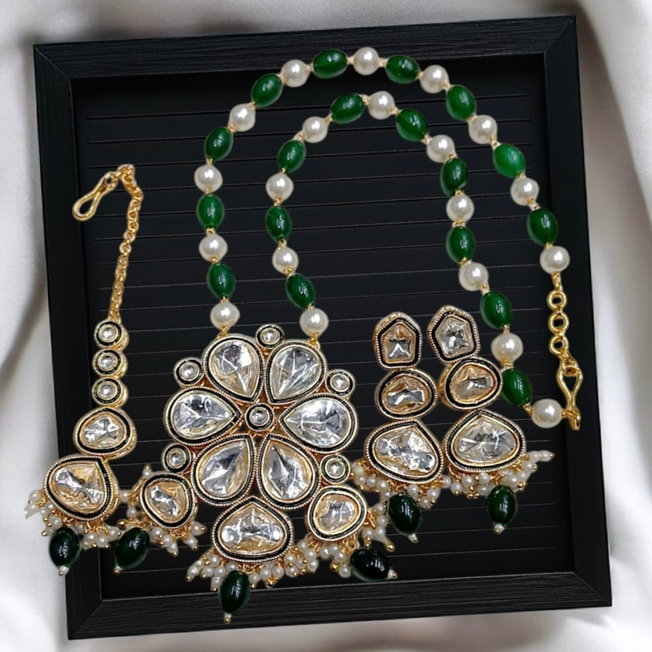 Emerald Paarvi Premium Long Pendant Set with Earring and Teeka