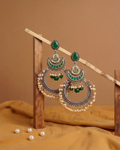 Emerald Ikroor Kundan Chandbali Earring