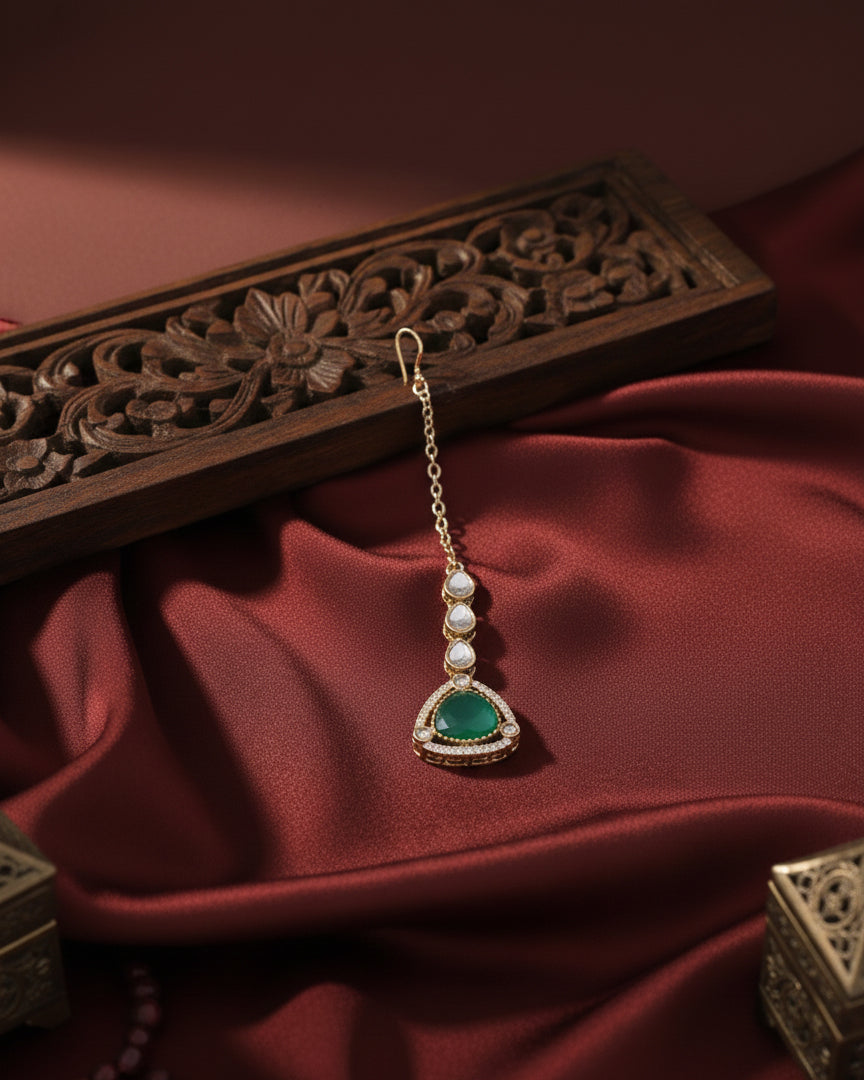 Emerald Adhvika Designer Monalisa and Zircone Necklace Set with Earring & Teeka