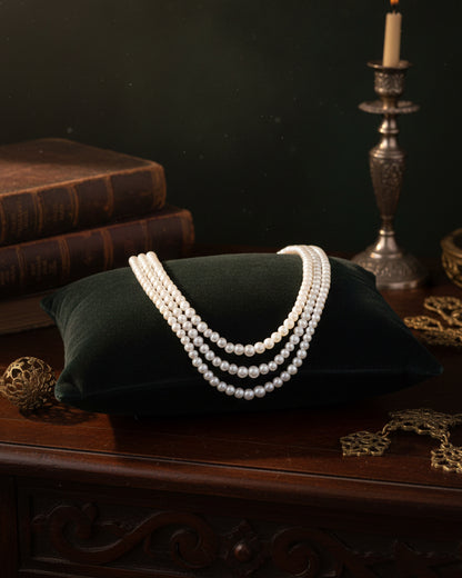 Anaisha Layered Pearl Necklace