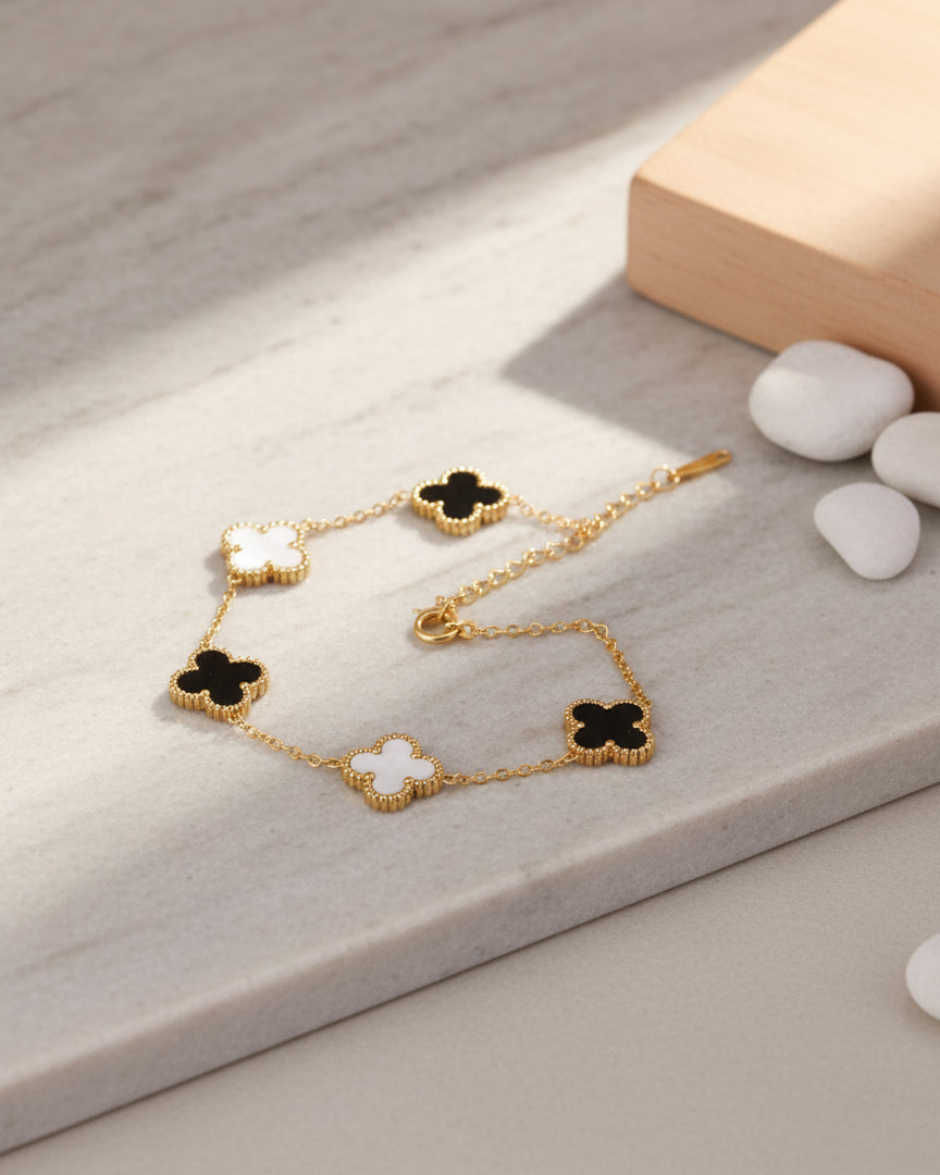 Black & White Yuna Anti Tarnish Bracelet