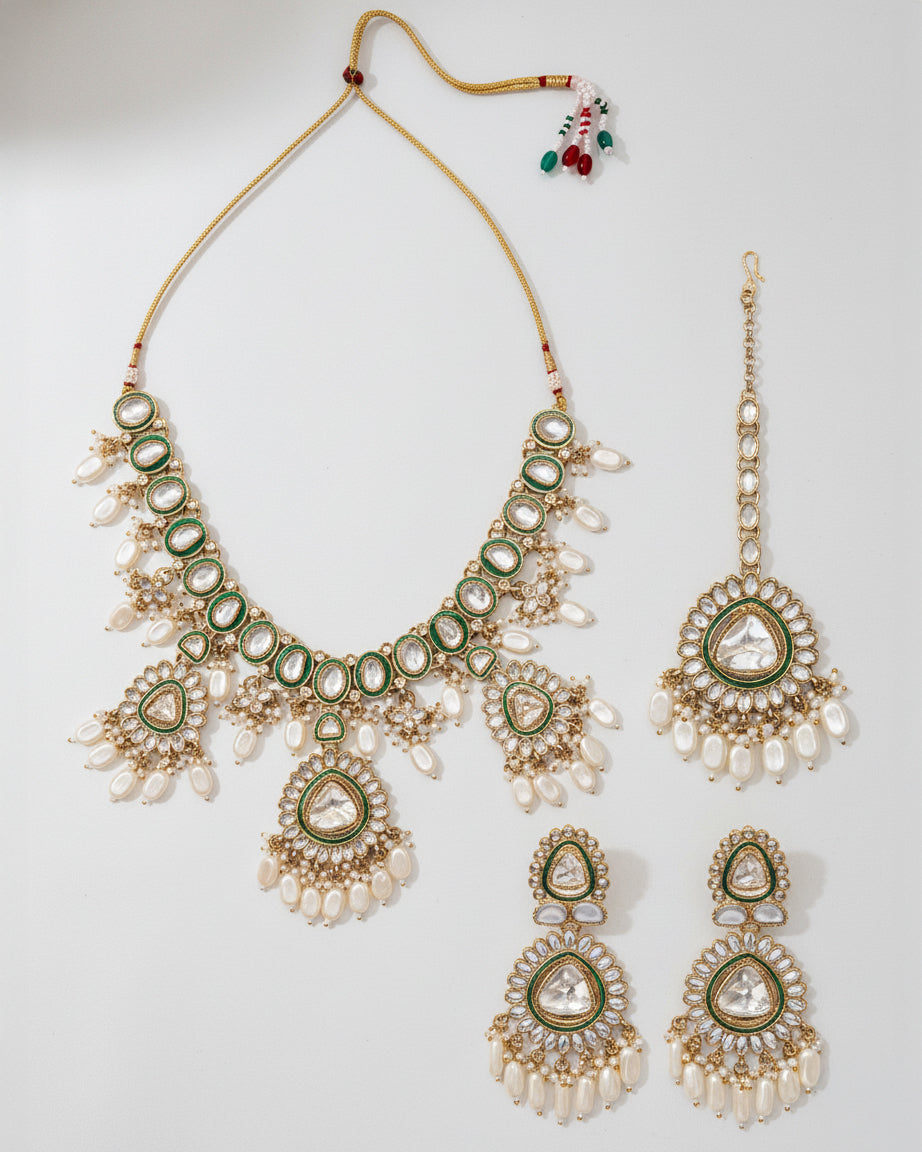 Rameeqa Designer Necklace Set with Earring and Mangteeka