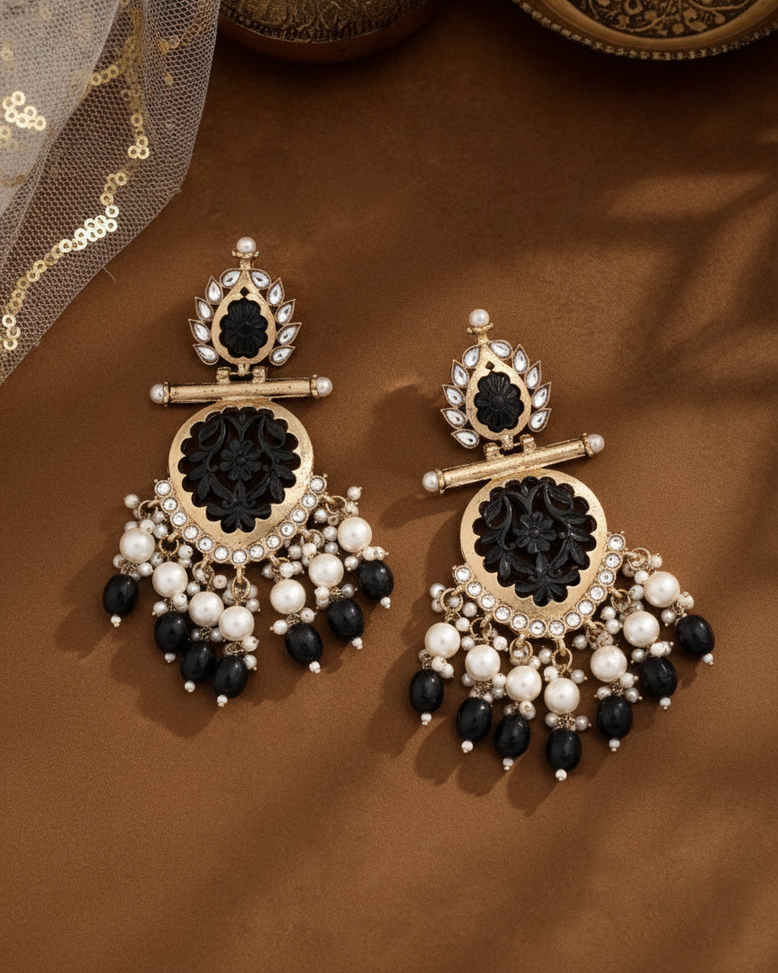 Black Sohum Chandbali