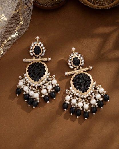 Black Sohum Chandbali