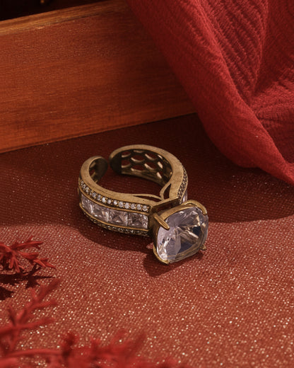 Amara Antique look Ring
