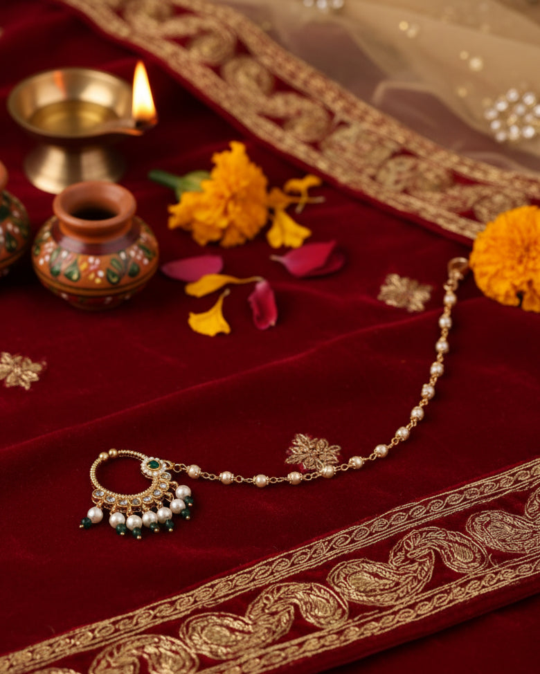 Green Kishvar Nath Non Pierced Nose Ring