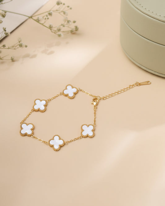 White Yuna Anti Tarnish Bracelet