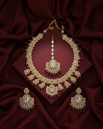 Red Noorika Heritage Kundan Necklace Set With Earring & Maangteeka