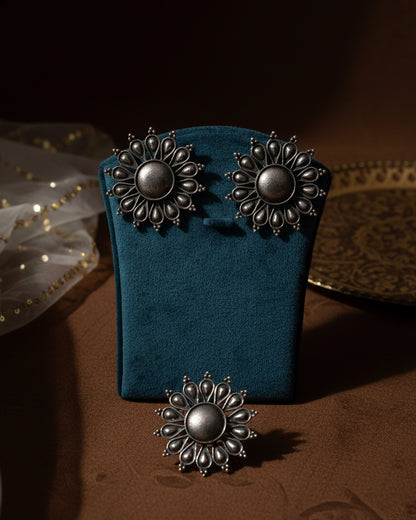 Black Polish Aiza Oxidised Earring & Ring Set