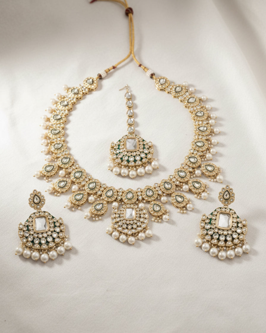 Pearl Noorika Heritage Kundan Necklace Set With Earring & Maangteeka