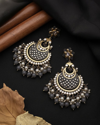 Grey Nazma Chandbali