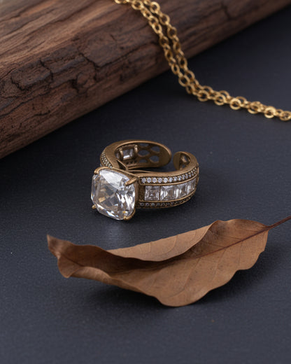 Amara Antique look Ring